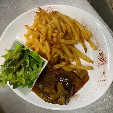 Kinoux's Restaurant 酒店